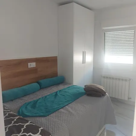 Apartamento Jardin Deluz, Con Wifi Y Parking Privado Gratis Santander Exterior photo